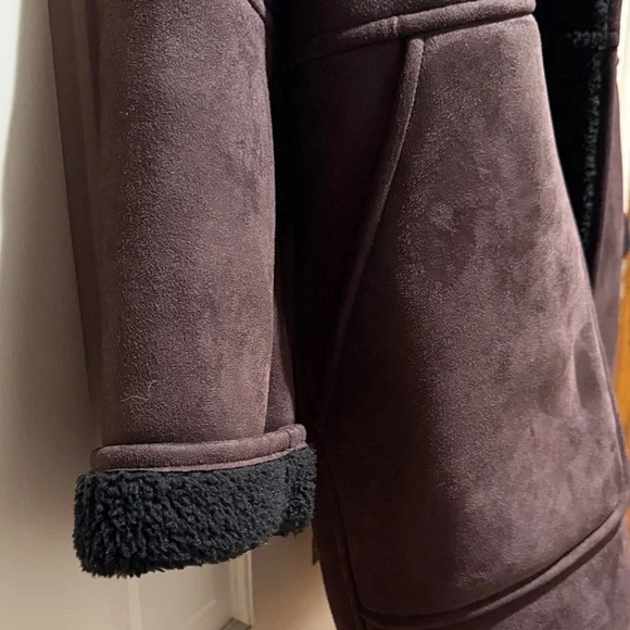 GAP Women's Dark Brown Teddy Jacket with Black Interior - Picture 8 of 15